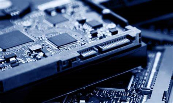 收購【NXP】車載無線設備調(diào)諧器、微波LO發(fā)生器、雷達收發(fā)器