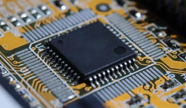 回收 [Broadcom] PCIe 交換機(jī)、以太網(wǎng)交換機(jī)、汽車(chē) PHY、以太網(wǎng) PHY 收發(fā)器